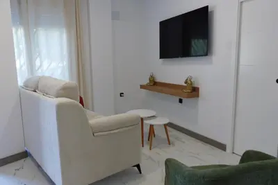 Una televisión o centro de entretenimiento en Ollerías Centro
