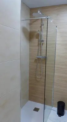 Un baño de Ollerías Centro