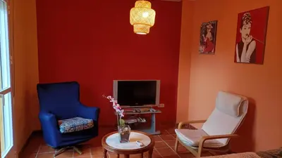 Una televisión o centro de entretenimiento en Luz de Ardales