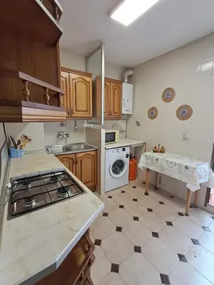 Una cocina o zona de cocina en Apartamento N IV La Carolina Jaén