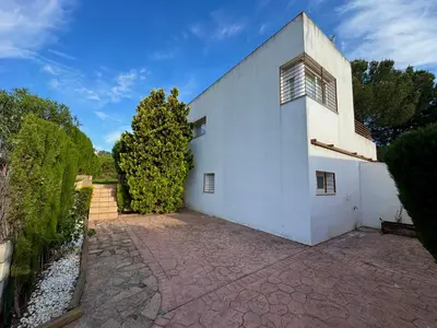 Edificio en el que se encuentra la casa o chalet