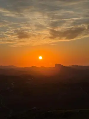 Amanecer o atardecer desde el apartamento o alrededores