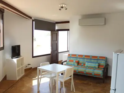 Una televisión o centro de entretenimiento en Villanueva del Trabuco
