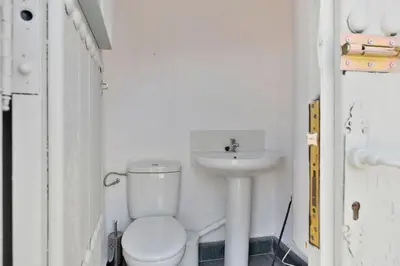 Un baño de Villa Indulgence