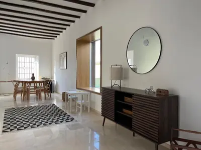 Zona de estar de Casa con jardín y piscina en Córdoba
