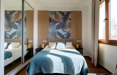 Cama o camas de una habitación en Estudio moderno con parking, frente al Palacio de Congresos