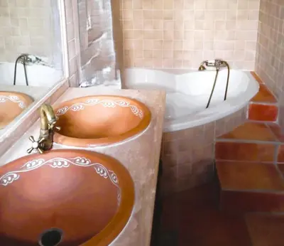 Un baño de Suitur Cortijo de Don Lolo