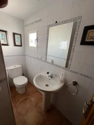 Un baño de Casa Fuente Alhama
