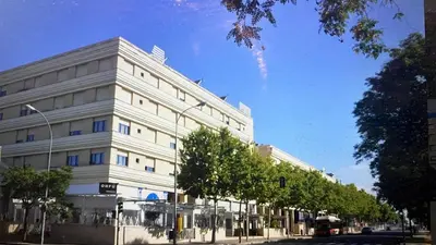 Edificio en el que se encuentra el apartamento