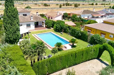 Piscina en o cerca de Villa B & G Pool Relax Gardens