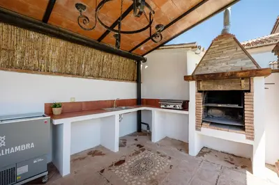 Plano de Villa B & G Pool Relax Gardens