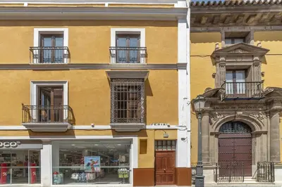 Edificio en el que se encuentra el apartamento