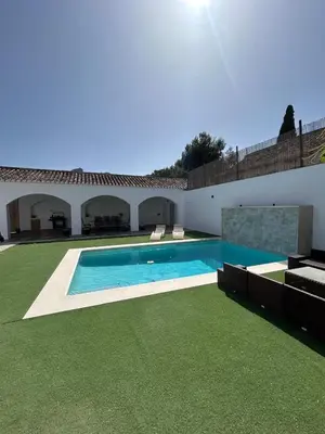 Piscina en o cerca de Alojamiento rural Peña de los Enamorados