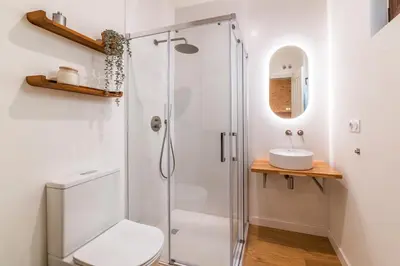Un baño de Los Patios de Feria - Brisa del Sur