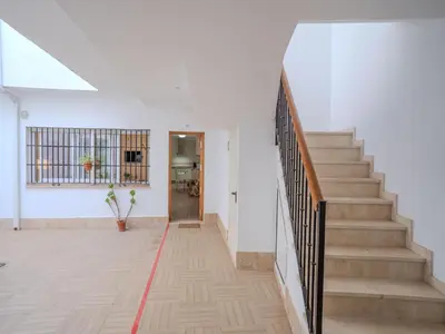 Plano de Apartment in Peñaflor with Charming Patio