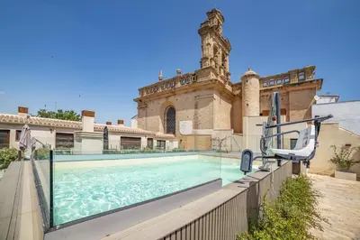 Piscina en o cerca de Los Patios de Feria - Los Naranjos