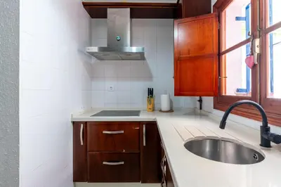 Una cocina o zona de cocina en One&Lux Amador de los Ríos