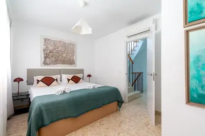 Cama o camas de una habitación en One&Lux Amador de los Ríos