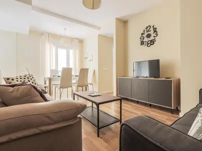 Zona de estar de 2 Dorm Elegante en la Sevilla más autentica