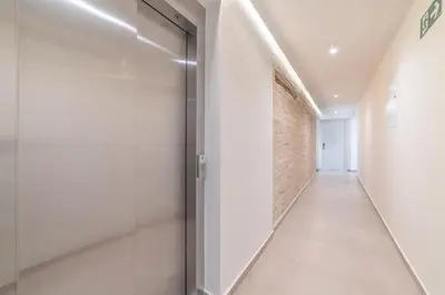 Plano de Céntrico apartamento con piscina