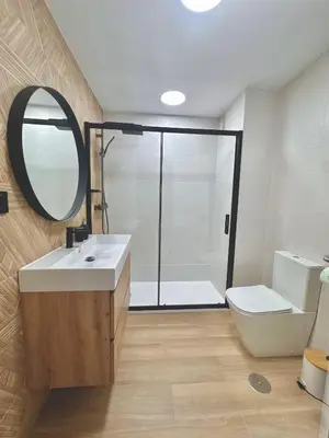 Un baño de HC Luxe