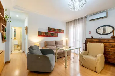 Zona de estar de San Esteban City Center by Valcambre