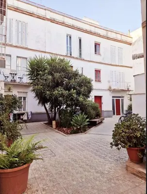 Edificio en el que se encuentra el apartamento