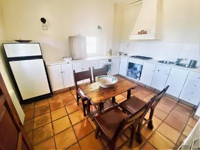 Una cocina o zona de cocina en Villa in Torres with Pool near Sierra Mágina