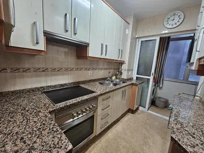 Una cocina o zona de cocina en cava homes