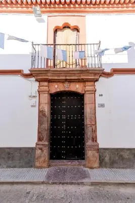 Fachada o entrada de Casa de la Carrera Cantillana