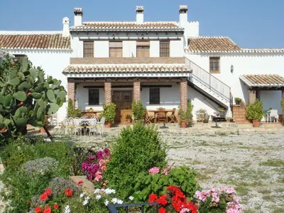 Jardín al aire libre en Villa in Málaga with Stunning Views