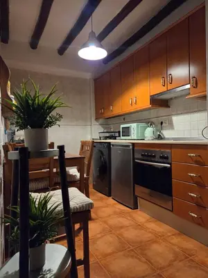 Una cocina o zona de cocina en Casa Rural El Refugio