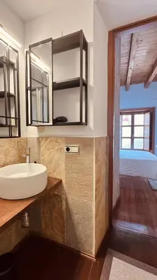 Un baño de Alohamundi Judería
