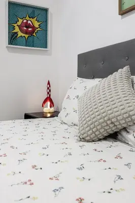 Cama o camas de una habitación en Design Studio in Nervión, Seville bajo A1