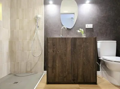 Un baño de Lhome Macarena Centro Histórico