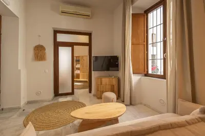 Una televisión o centro de entretenimiento en Quintana Acacias by Valcambre