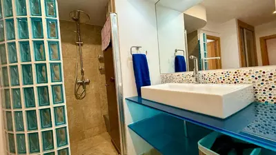 Un baño de Apto T Marqués del Nervión - Garaje Privado con carga eléctrica
