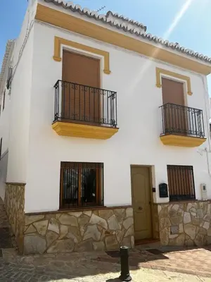 Edificio en el que se encuentra la casa o chalet