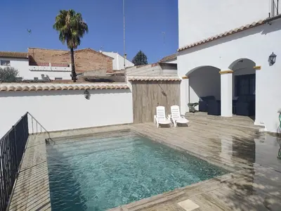 Piscina en o cerca de Casa Abuela Mercedes & Catalina