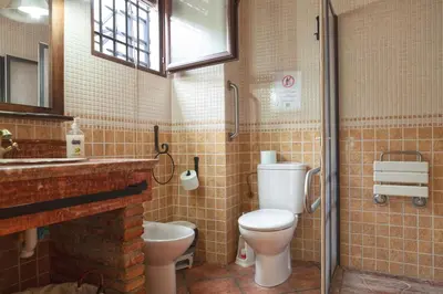 Un baño de Casa Rural El Membrillo