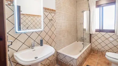 Un baño de Finca Las Hoyas Loja by Ruralidays