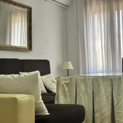 Apartamento luminoso con patio privado junto a la Plaza de Toros de Montoro