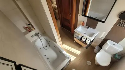 Un baño de Mirador de la Catedral