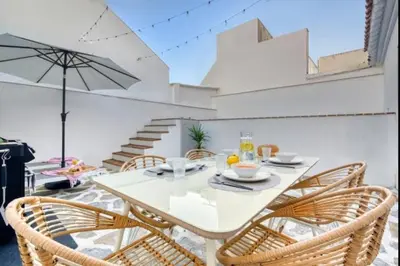 Un balcón o terraza de Private House PRIVATE POOL