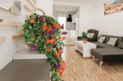 Zona de estar de Casa de dos plantas ,Las niñas