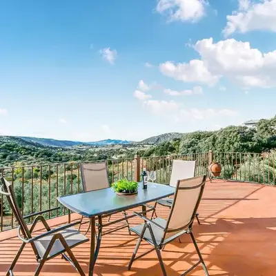 Amazing Home In Villanueva Del Rey