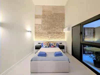 Plano de Industrial apartment near plaza ponce de leon