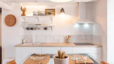 Una cocina o zona de cocina en La Gloria Setenil de las Bodegas by Ruralidays