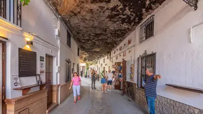 Clientes alojados en Bajo la Roca Setenil de las Bodegas by Ruralidays
