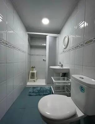 Un baño de Casa amplia a un paso de Sevilla